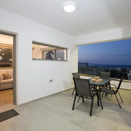 My In Rho Appartement *